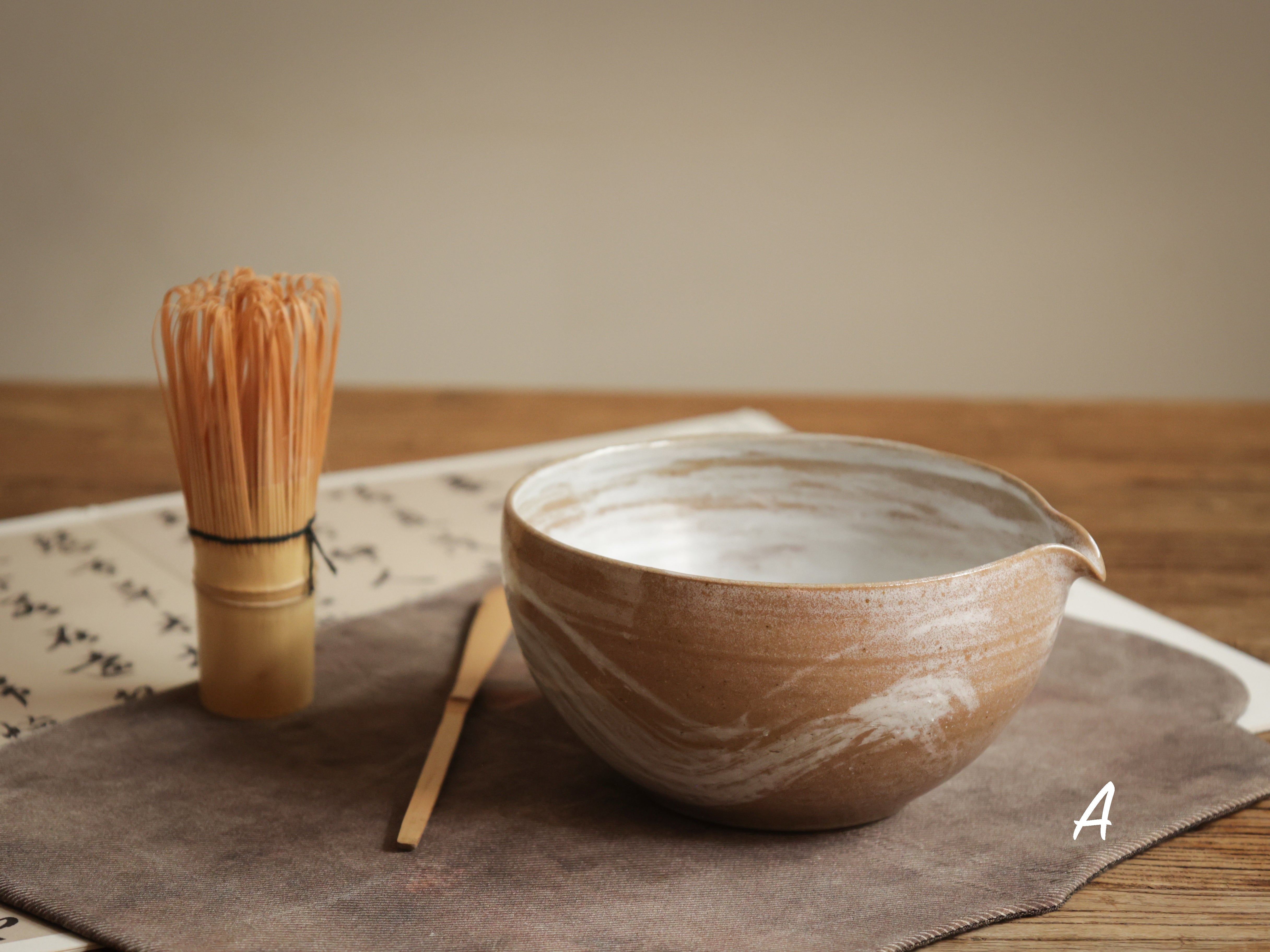 White Swirls Tea Bowl (Matcha Chawan)