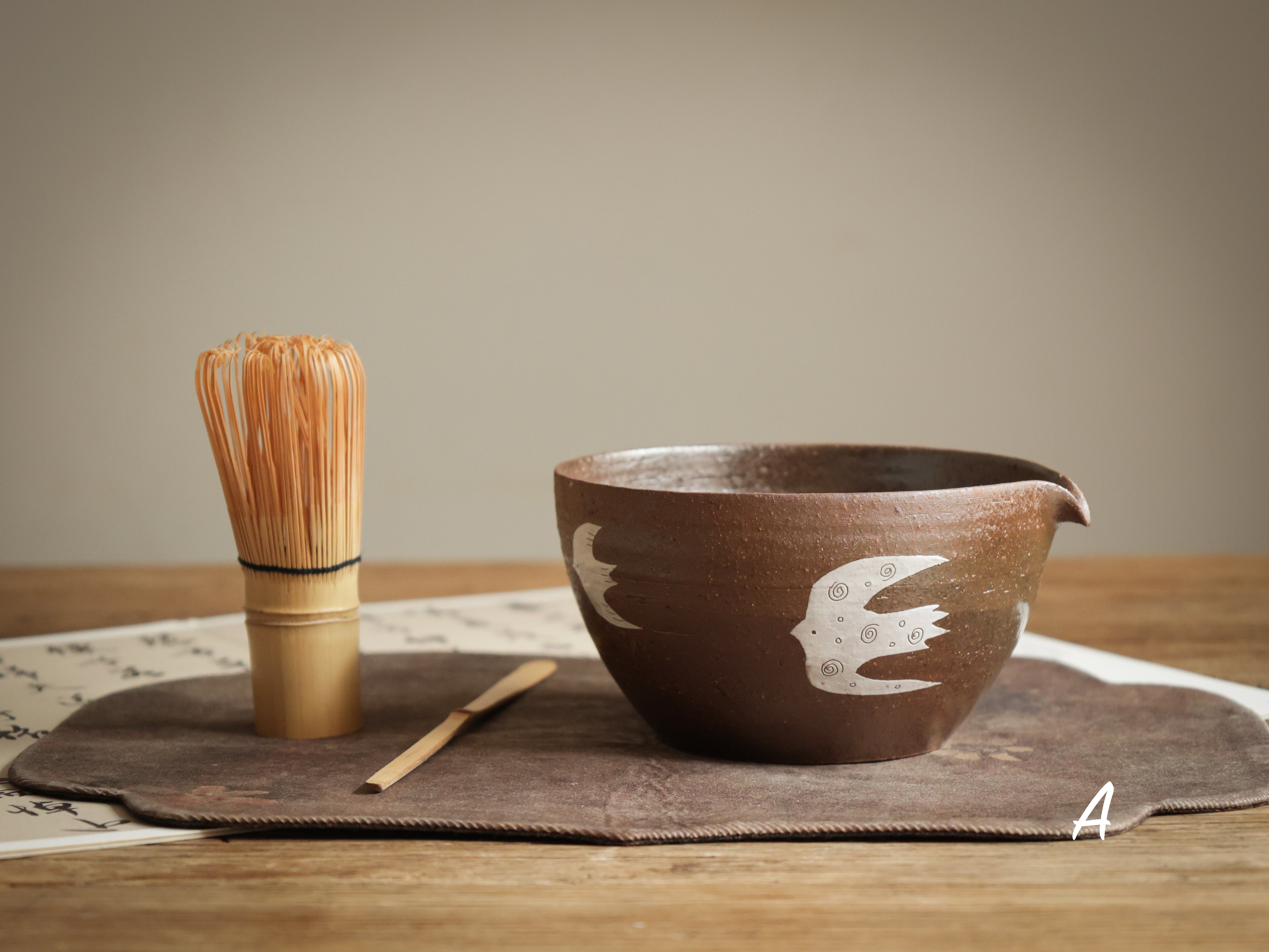 Hand-painted Birds Tea Bowl (Matcha Chawan)-Dark