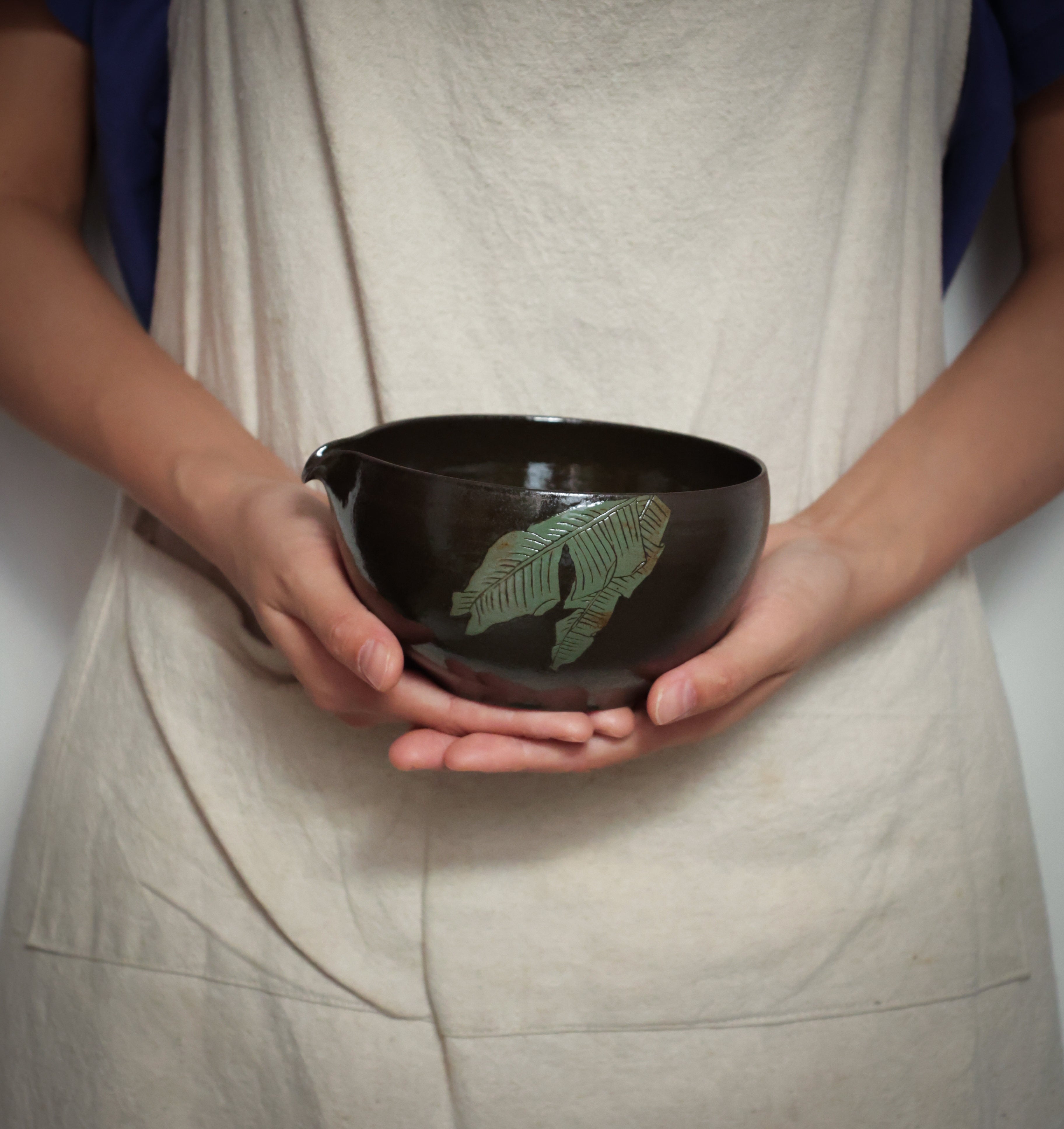 Handpainted Leaves Mettalic Tea Bowl (chawan) #06