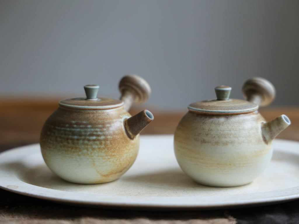 Brown-bluish teapot