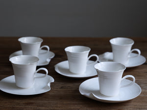 Pure White Lotus cup set (with saucer)