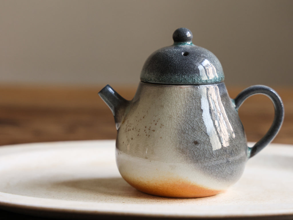 Gradation Woodfired Teapot