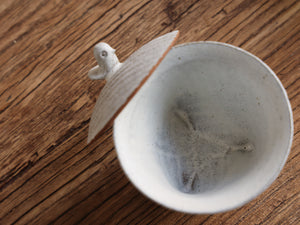 Bird & three-legged Gaiwan