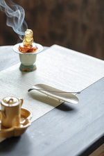 Minimalist Tripod Ceramic Tea Scoop (with a needle)