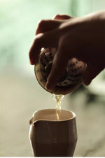 Handwritten Script Kintsugi Gaiwan