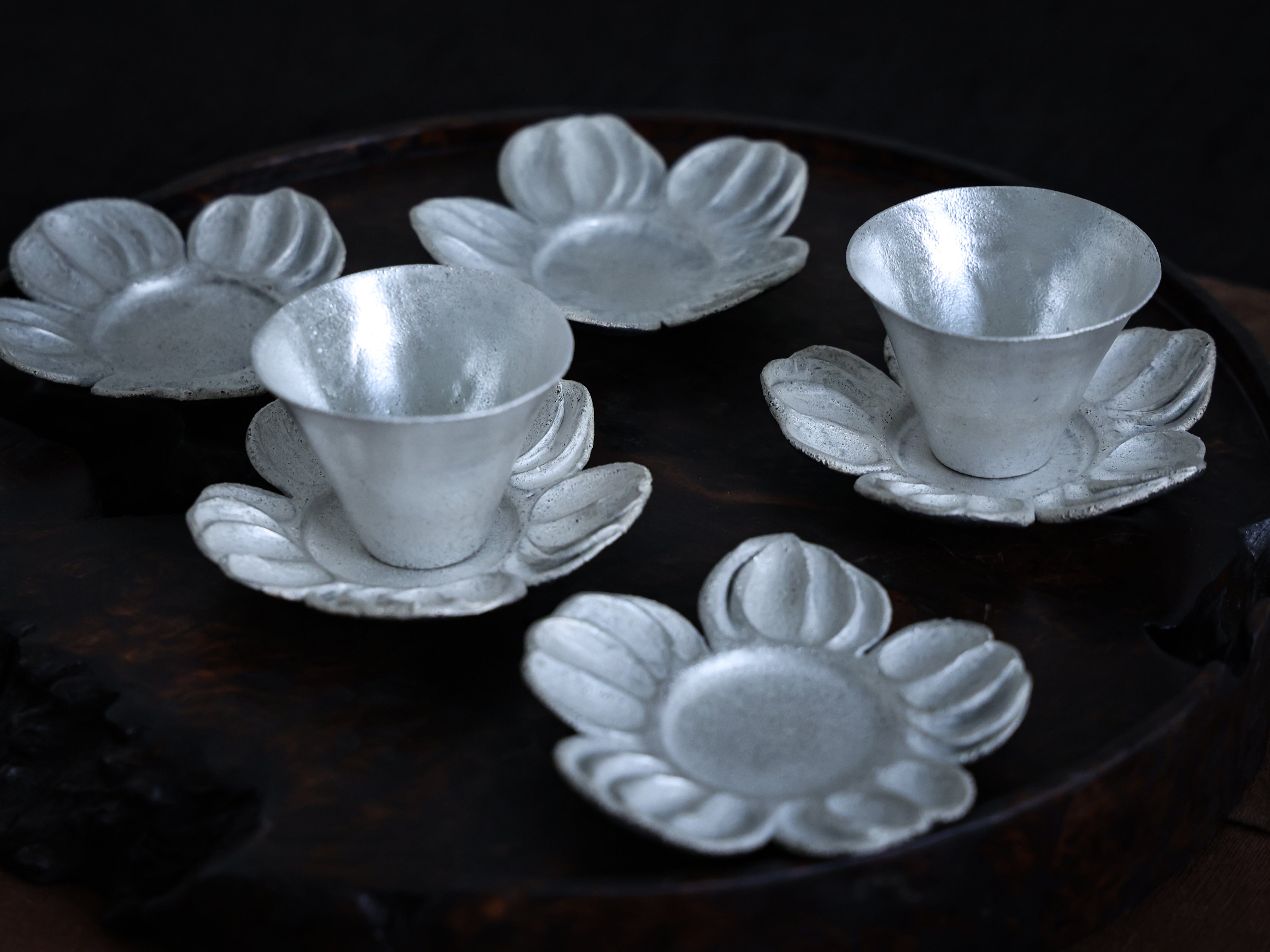Silvered Flower Teacup Saucers
