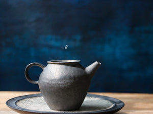 FAFA Hand-pinched Teapot